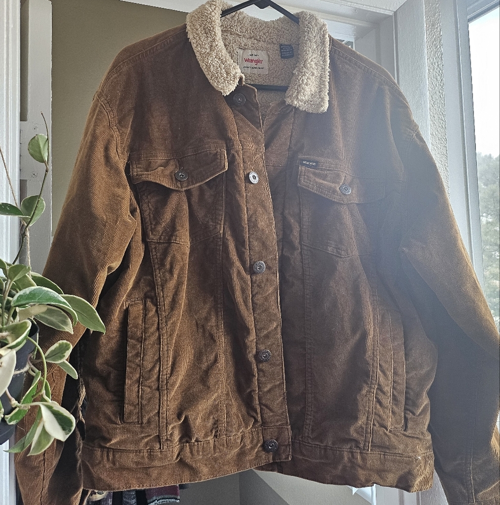 Men's Wrangler Sherpa Lined Large Trucker Jacket